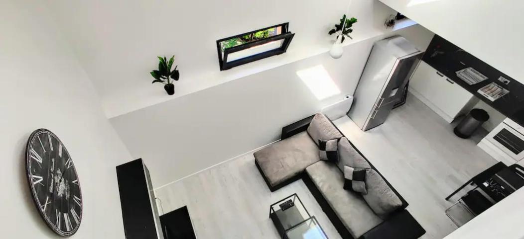 Apartament Duplex Montereau Centre - Chez Marc Zewnętrze zdjęcie