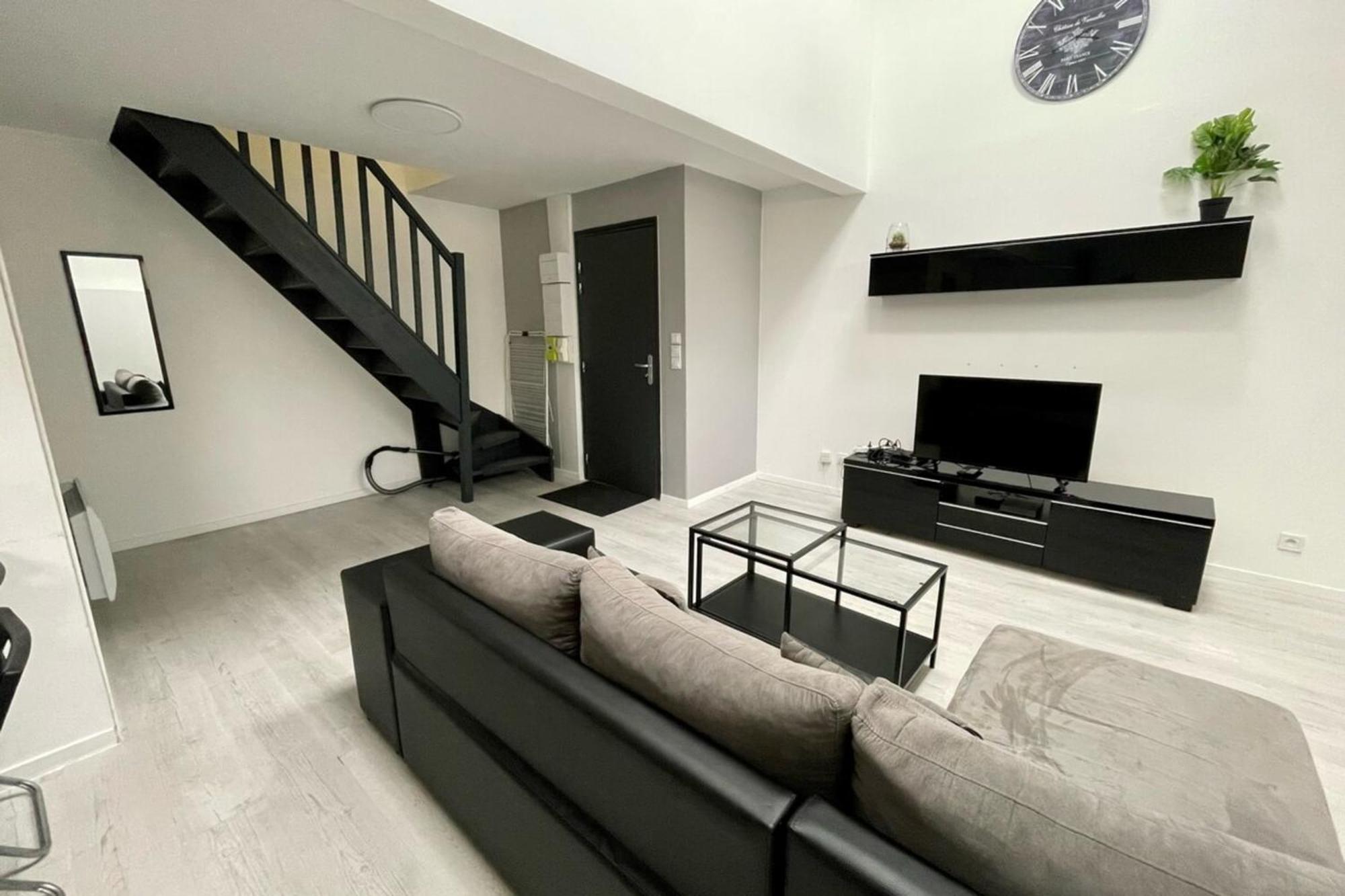 Apartament Duplex Montereau Centre - Chez Marc Zewnętrze zdjęcie